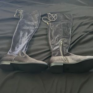 Wemons slouch velvet boots